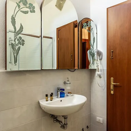 Ai Giardini Guest house *